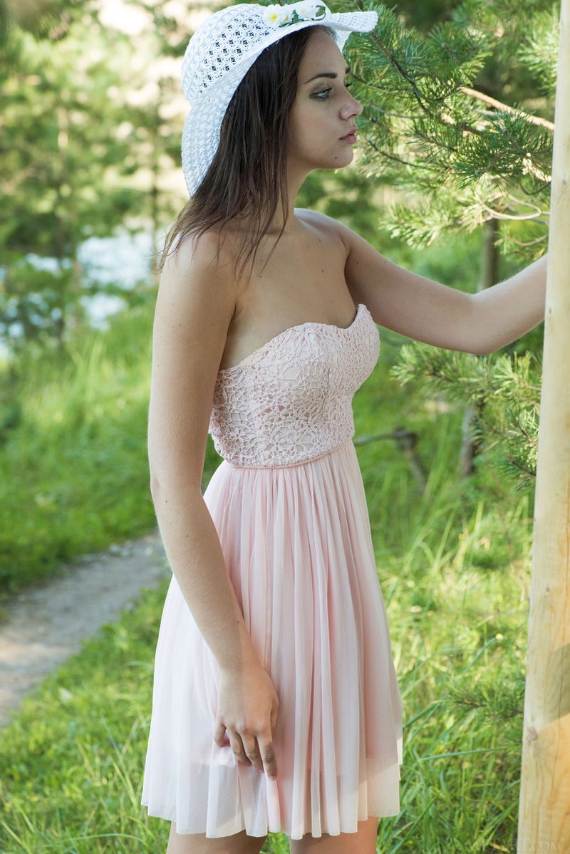 Алена, 23 года, 3 размер груди